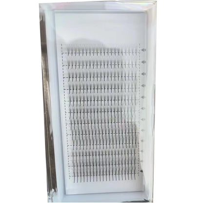 Αναβαθμίστε την υπηρεσία extension βλεφαρίδων σας με τα Premium Quality Volume Fans. Σχεδιασμένες για εφαρμογή τύπου Russian Volume, οι προ-κατασκευασμένες βεντάλιες 3D/5D προσφέρουν άμεσο, πλούσιο όγκο και μειώνουν δραστικά τον χρόνο εφαρμογής.

Το Κλειδ