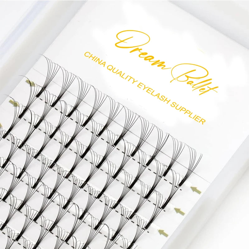 Αναβαθμίστε την υπηρεσία extension βλεφαρίδων σας με τα Premium Quality Volume Fans. Σχεδιασμένες για εφαρμογή τύπου Russian Volume, οι προ-κατασκευασμένες βεντάλιες 3D/5D προσφέρουν άμεσο, πλούσιο όγκο και μειώνουν δραστικά τον χρόνο εφαρμογής.

Το Κλειδ